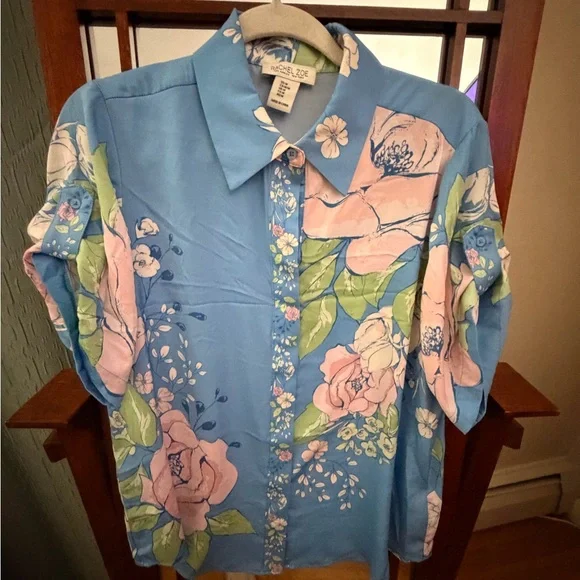 Rachel Zoe Sky Blue Floral Button-Down Shirt with Pink Roses - Picture 3 of 8